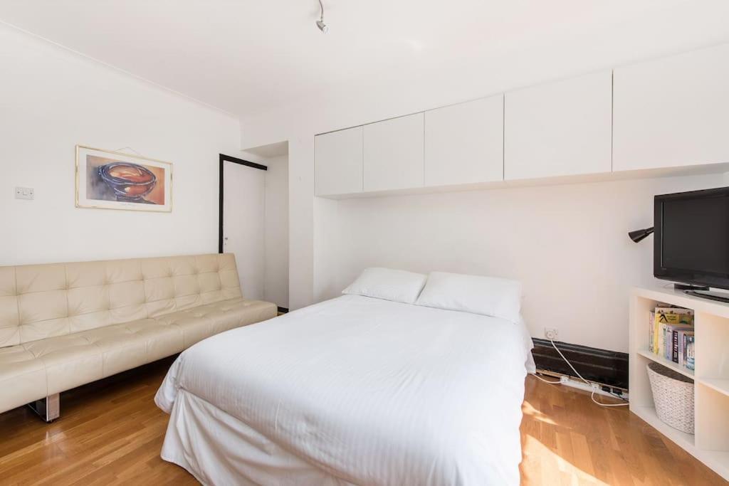Baker Street With Terrace Apartment London